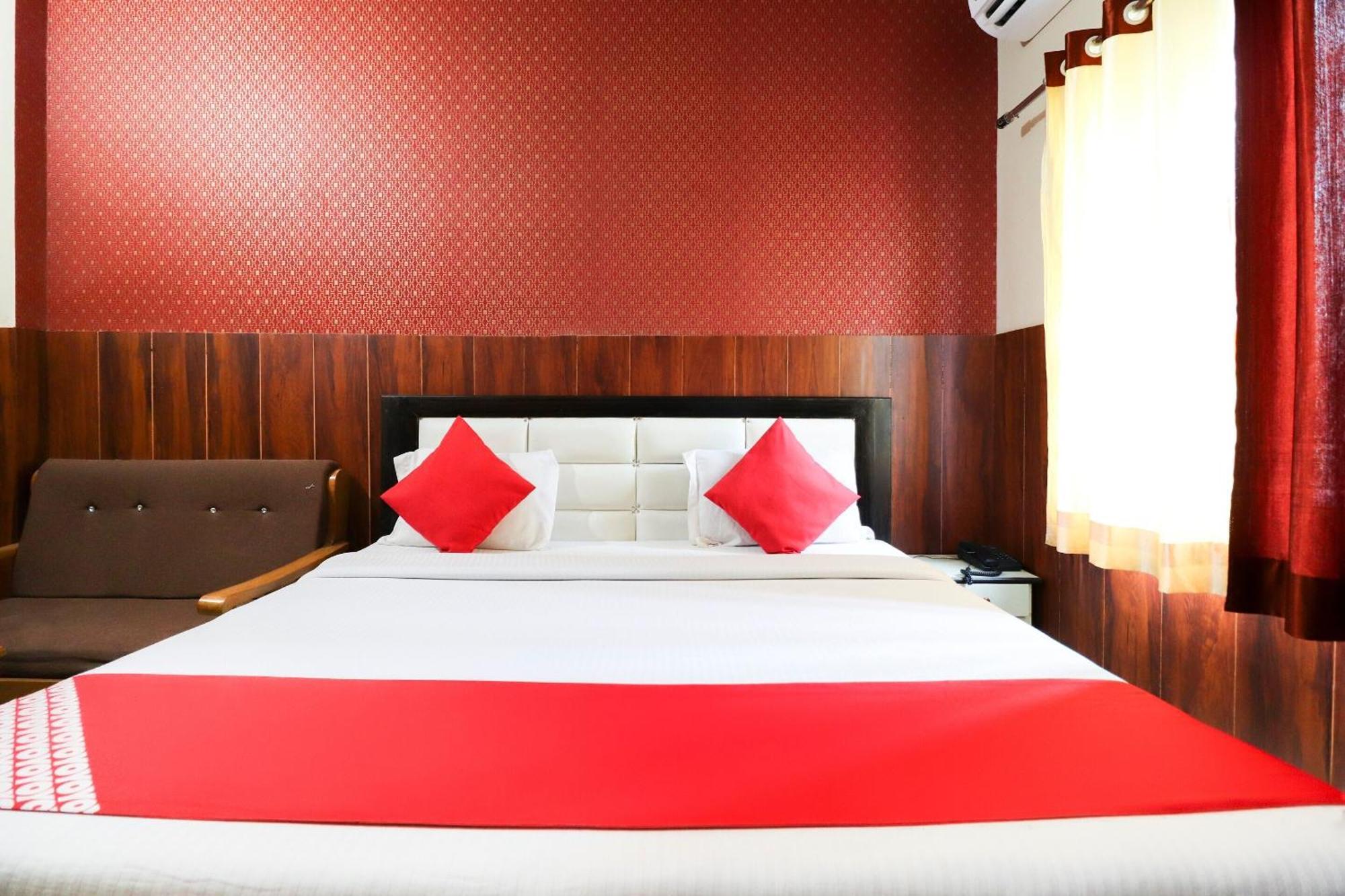 Hotel O Moon Light Roorkee Екстер'єр фото