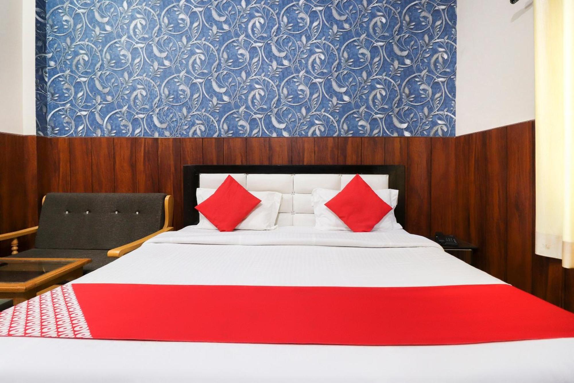 Hotel O Moon Light Roorkee Екстер'єр фото